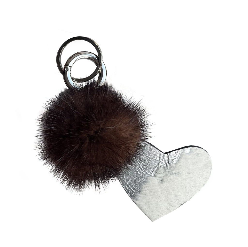 Porte clefs Zébra coeur avec  pompon fourrure recyclée