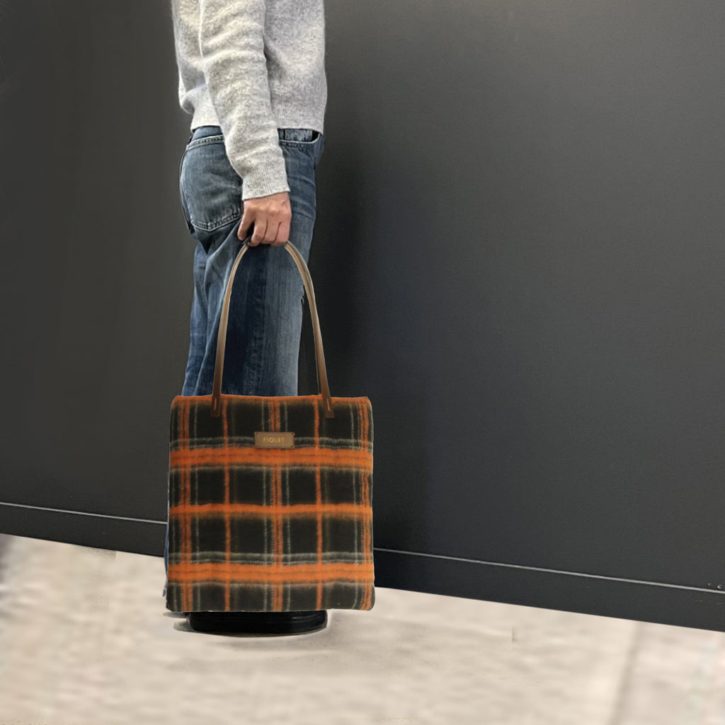 Claude  Tote bag design en lainage