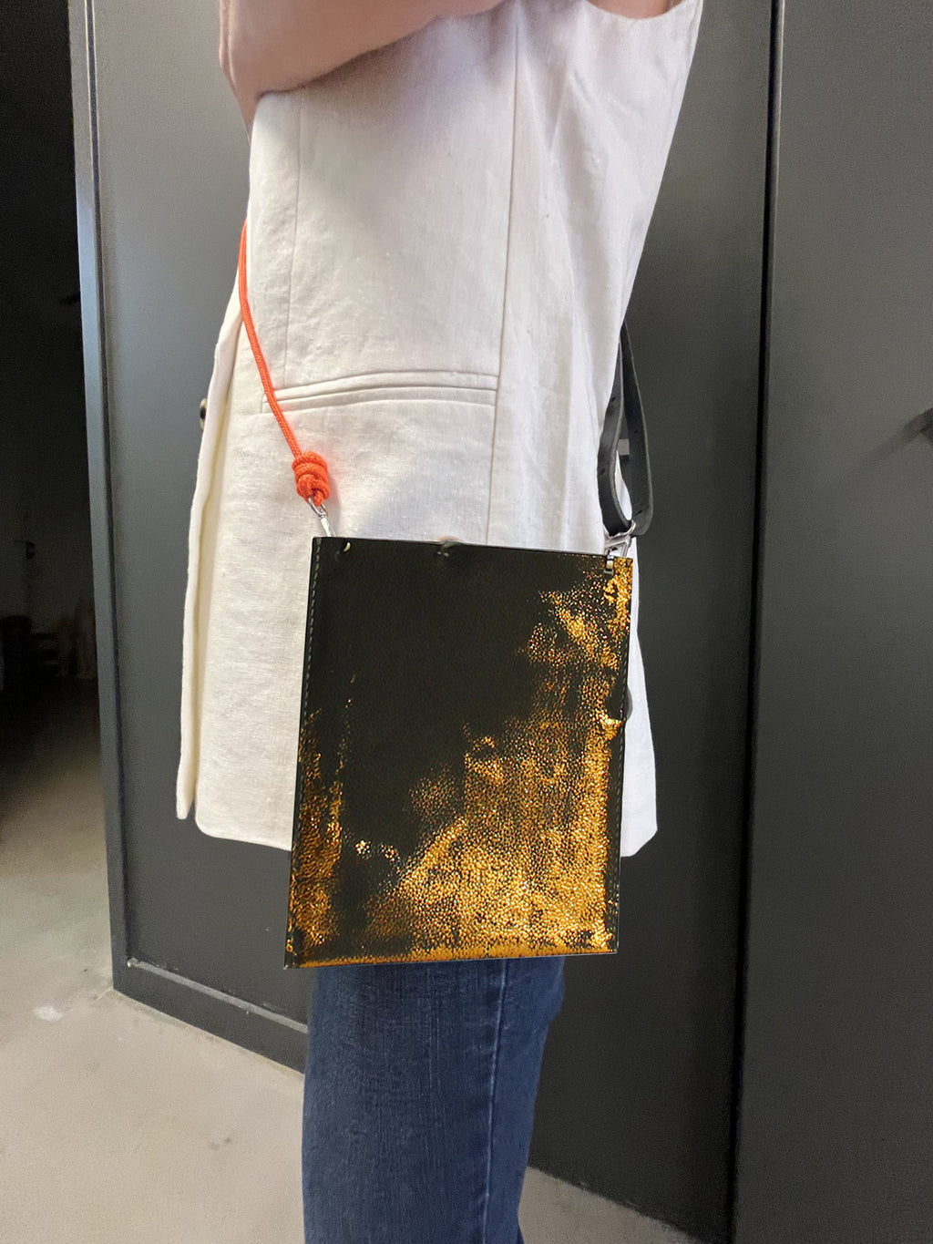 Lucienne pochette  bandoulière en cuir gris / OR  fait ✋🏻 -